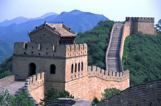 http://www.news-voyageur.com/dotclear/images/2008/muraille-chine.jpg
