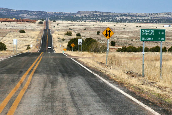 Route dans le désert