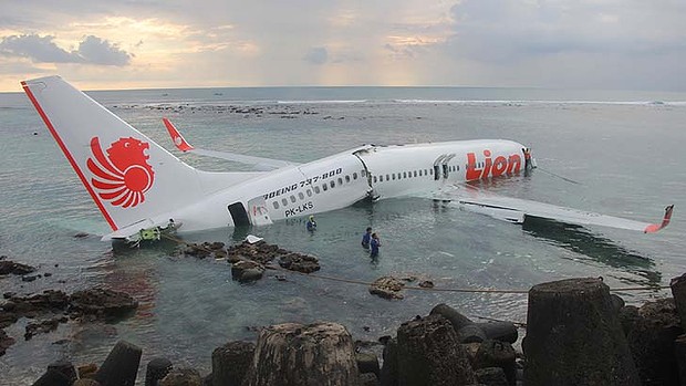 Crash Bali - Avion Lion