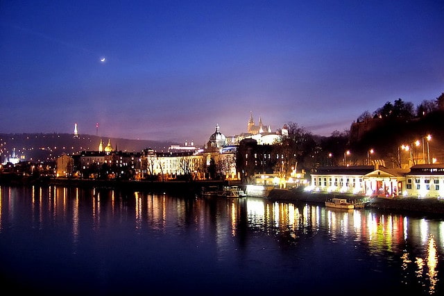 Prague de nuit