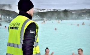Islande - Surveillant au Blue Lagoon