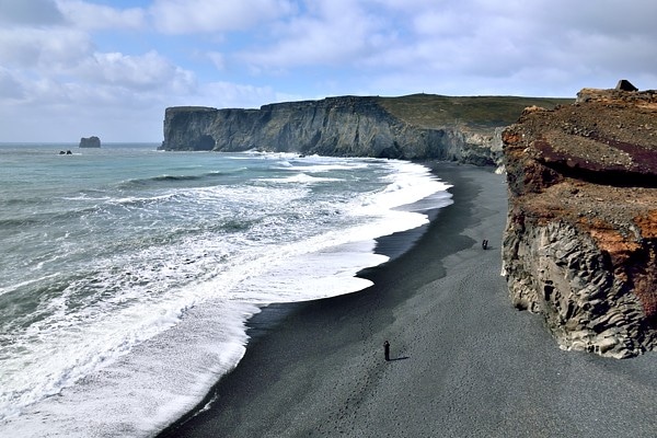 plage sable noire