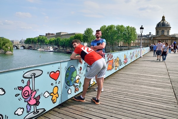 touristes pont des arts